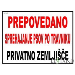 Prepovedano sprehajanje psov po travniku